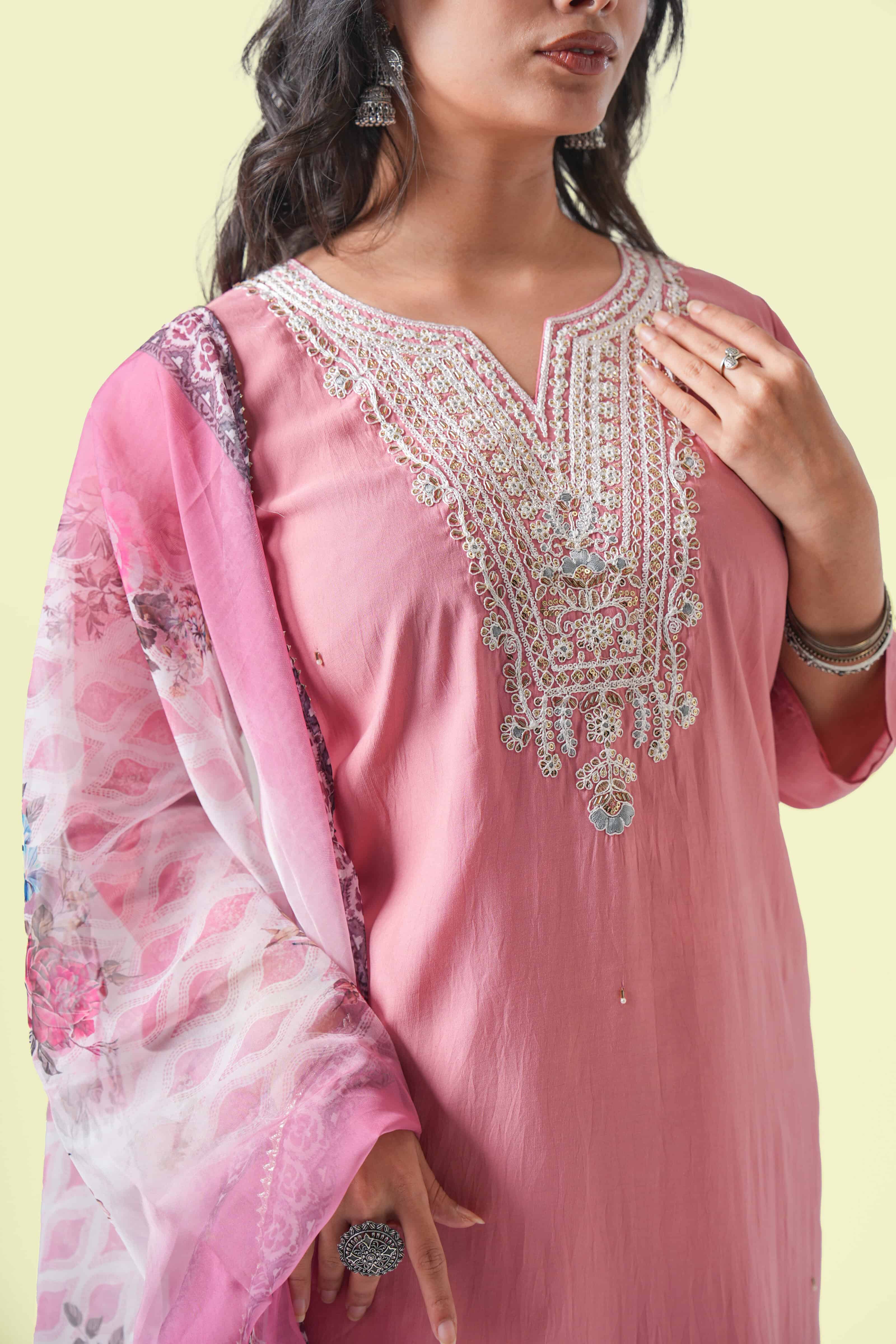 Gulabi Kurta Set with Dupatta