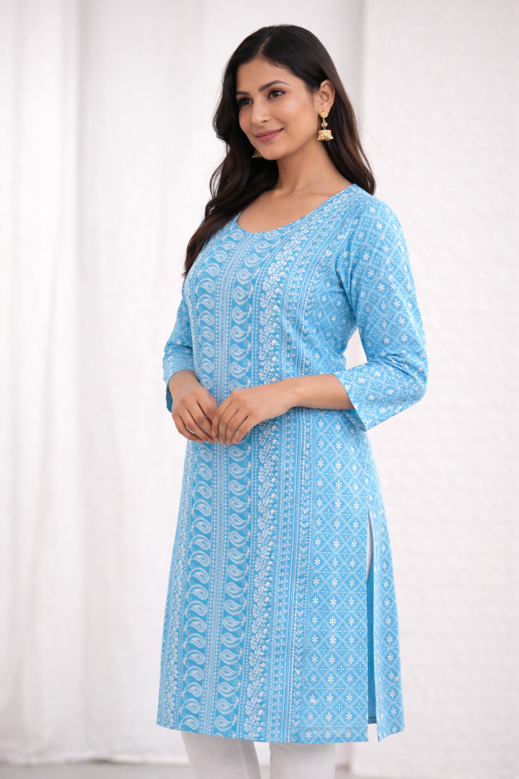 Ruhani Chikankari Kurti